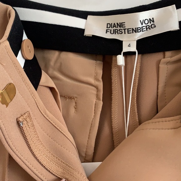 NWT DVF Wide Leg, Front Pleat Pant (Camel, Sz 4) - Picture 14 of 14